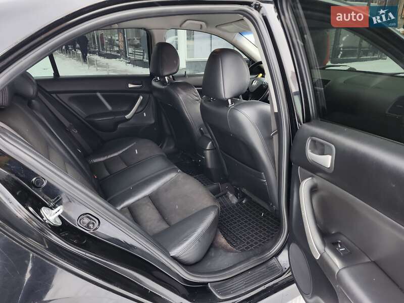 Седан Honda Accord 2004 в Сумах