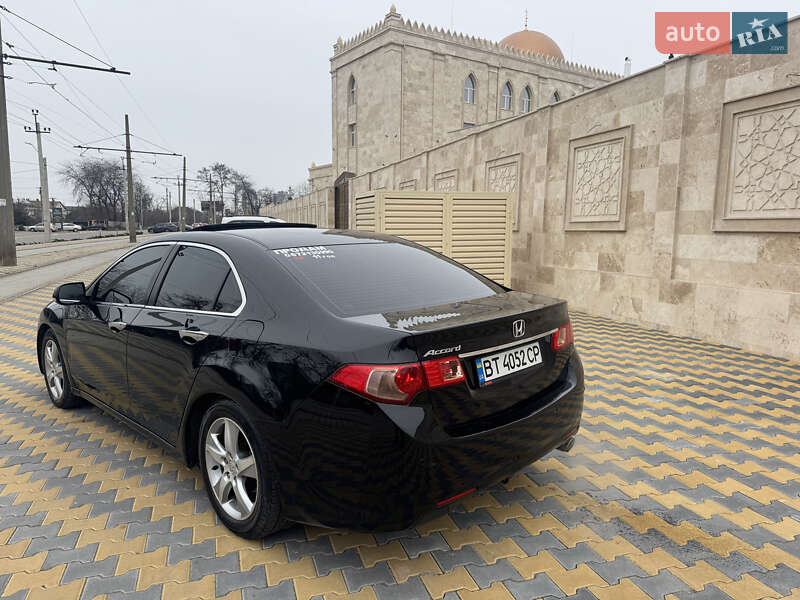 Седан Honda Accord 2011 в Одессе
