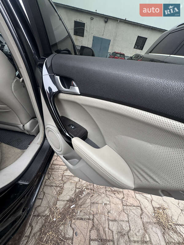 Седан Honda Accord 2011 в Одессе