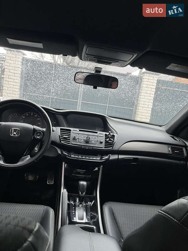 Седан Honda Accord 2017 в Вінниці