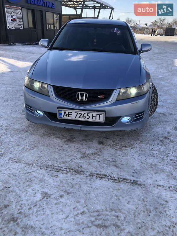 Седан Honda Accord 2004 в Дніпрі