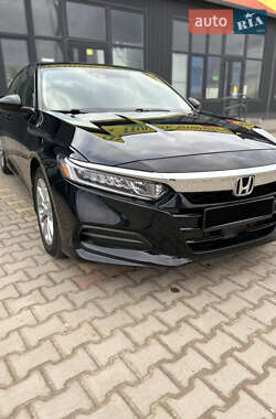 Седан Honda Accord 2018 в Софиевской Борщаговке