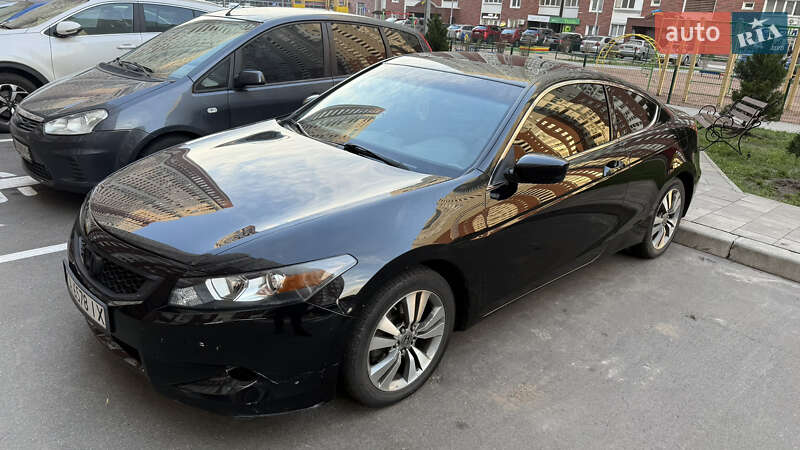 Купе Honda Accord 2008 в Киеве
