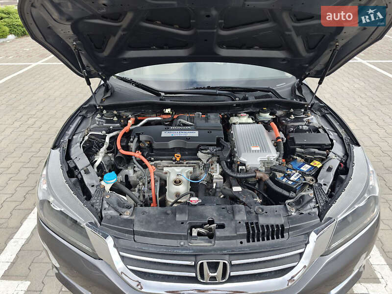Седан Honda Accord 2013 в Одессе