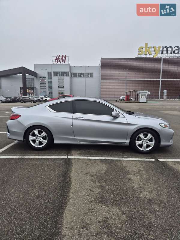 Купе Honda Accord 2016 в Києві фото 8 Купе Honda Accord 2016 в Києві