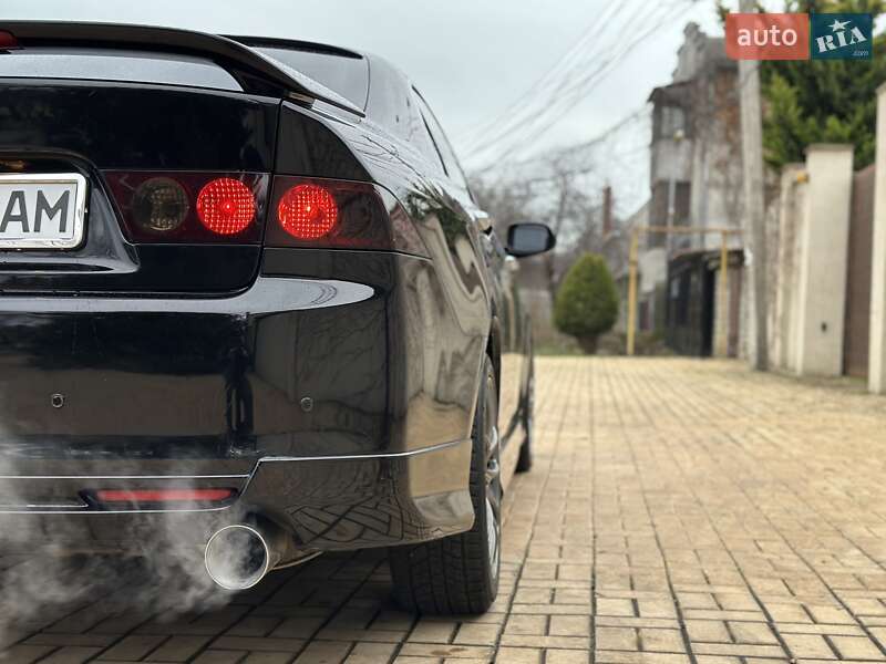 Седан Honda Accord 2004 в Одесі