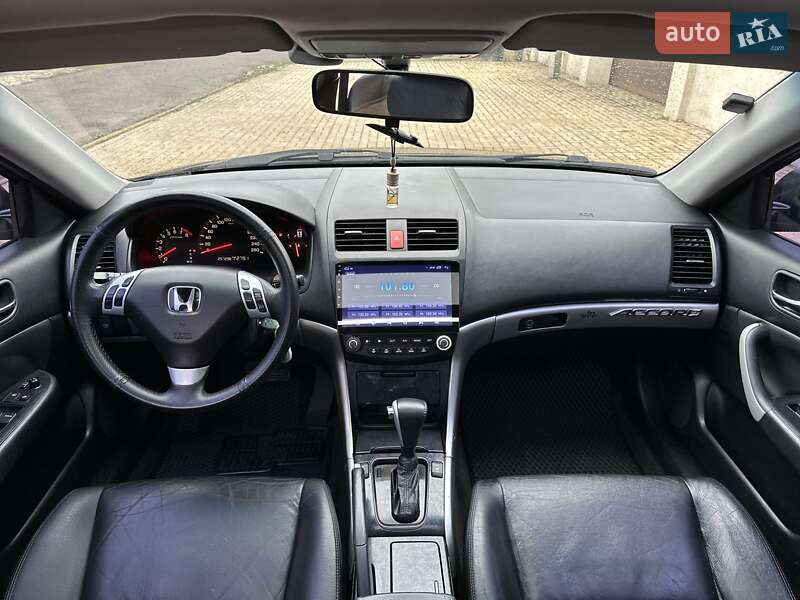 Седан Honda Accord 2004 в Одесі