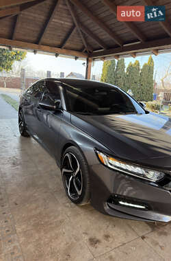 Седан Honda Accord 2019 в Николаеве