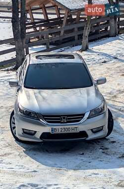 Седан Honda Accord 2014 в Полтаве