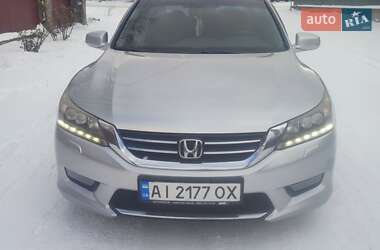 Седан Honda Accord 2013 в Катюжанці