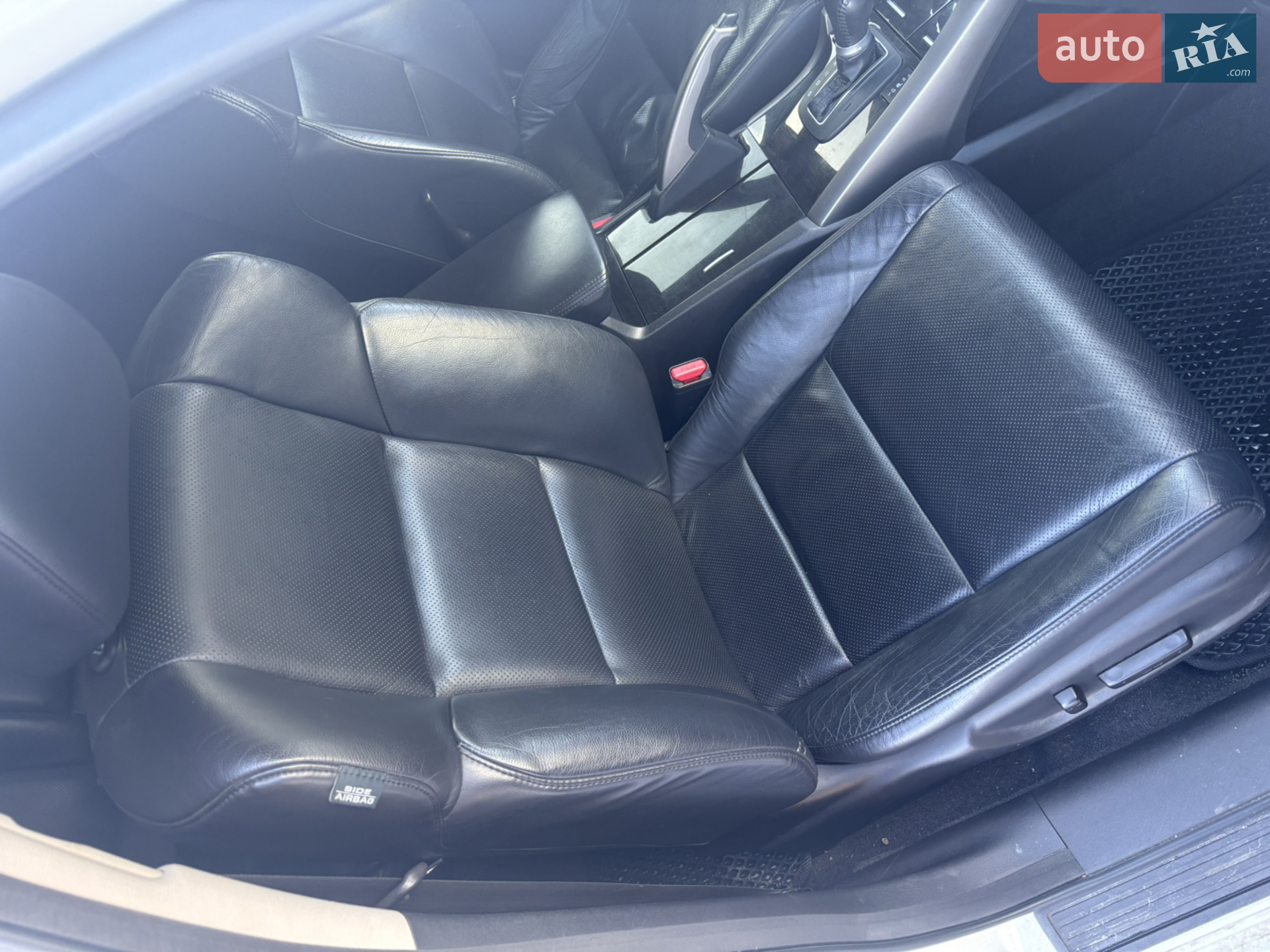 2010 Honda Accord - мініатюра 11