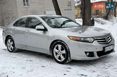 Седан Honda Accord 2010 в Каменском