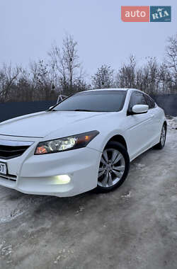 Купе Honda Accord 2012 в Киеве