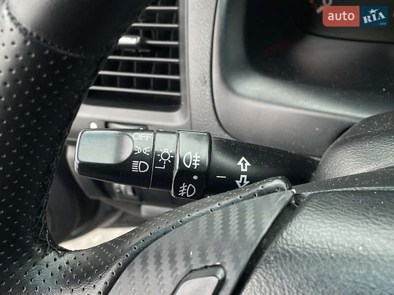 Седан Honda Accord 2003 в Киеве