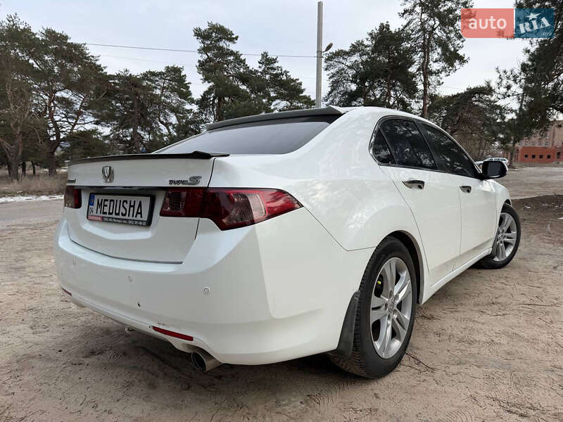 Седан Honda Accord 2012 в Дніпрі