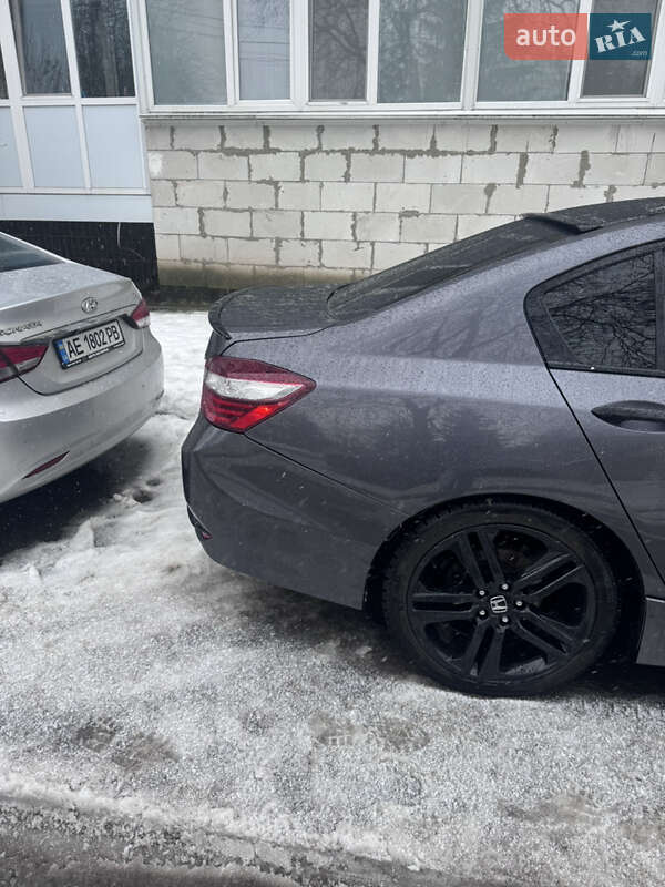 Седан Honda Accord 2015 в Киеве