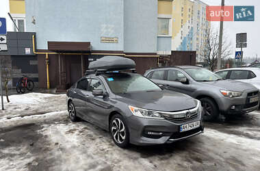 Седан Honda Accord 2017 в Киеве