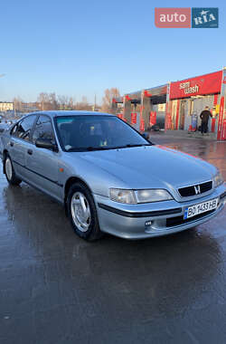 Седан Honda Accord 1998 в Тернополе