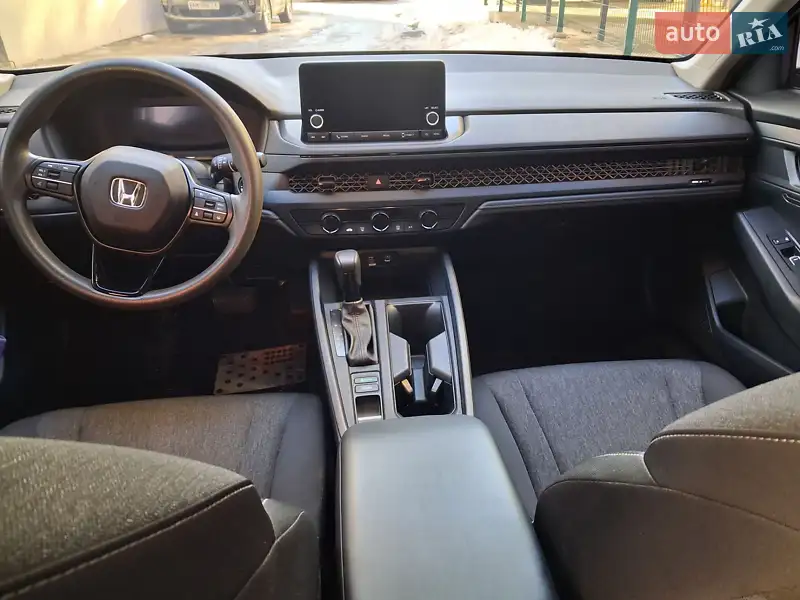 Honda Accord 2023 VIN 1HGCY1F29RA002939 фото оголошення 17 з 80
