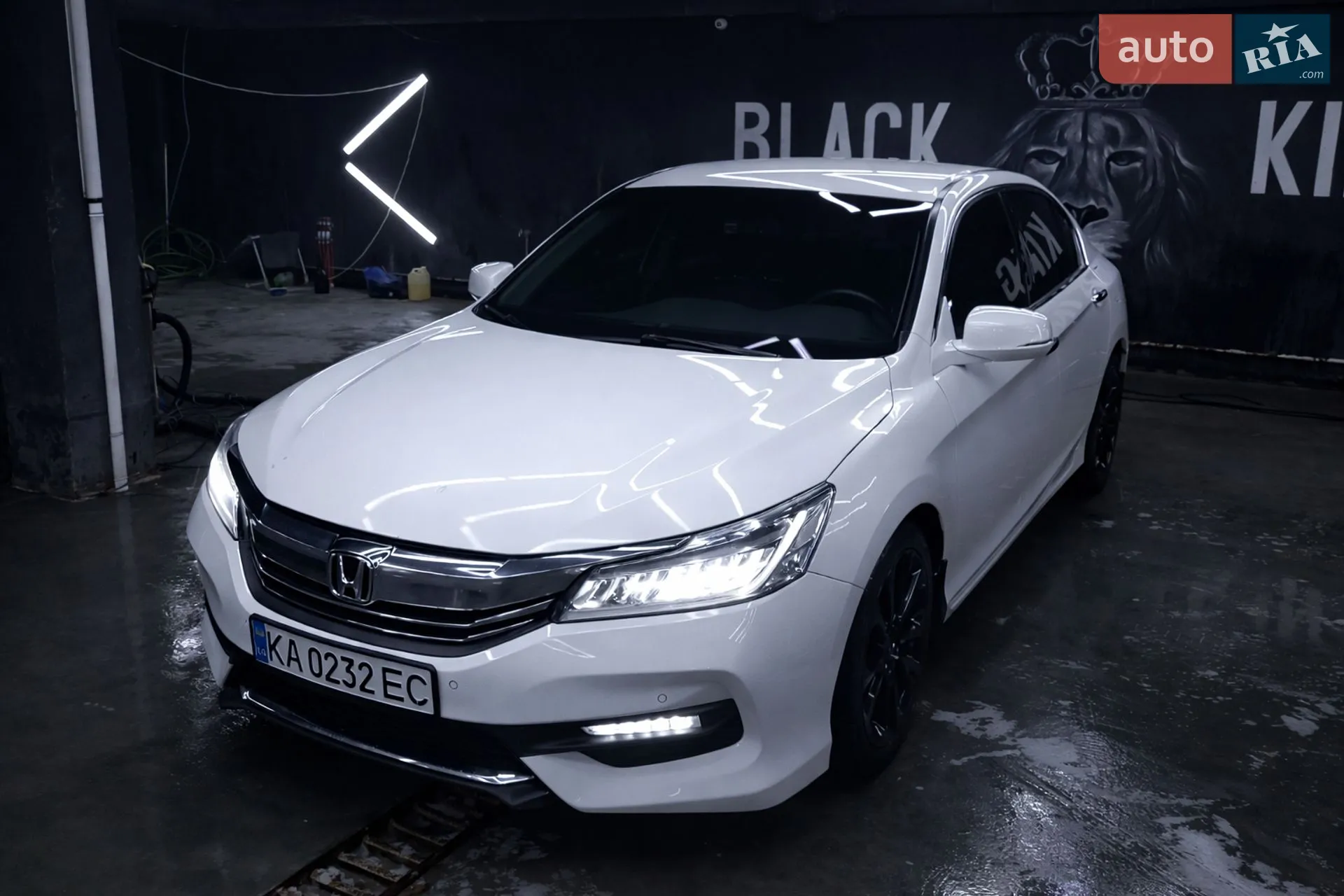 2017 Honda Accord - фото 1