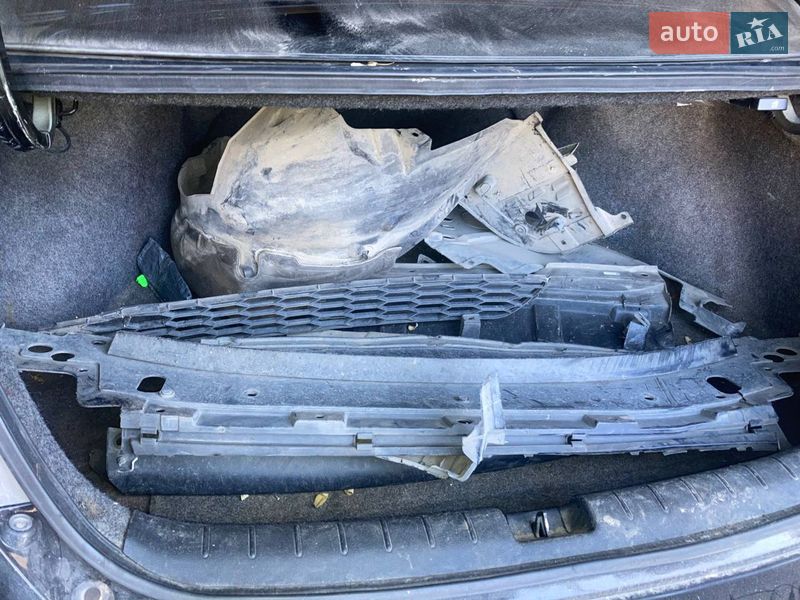 Седан Honda Accord 2014 в Днепре