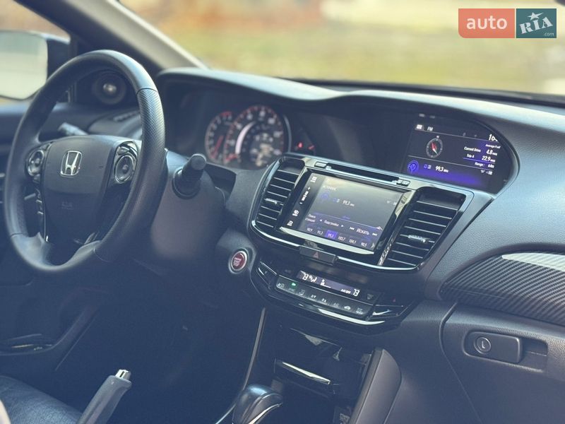 Купе Honda Accord 2016 в Виннице