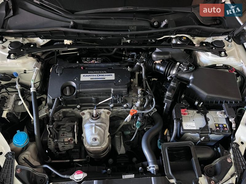 Седан Honda Accord 2013 в Киеве