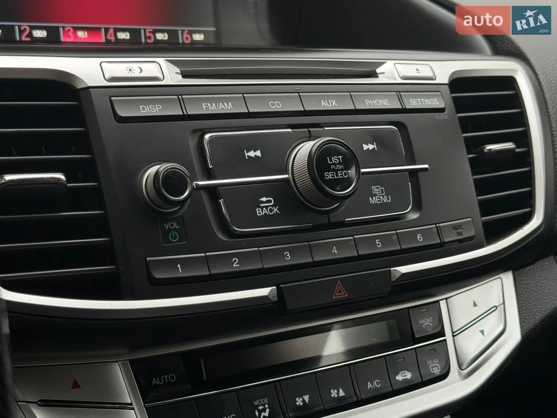 2014 Honda Accord - мініатюра 37