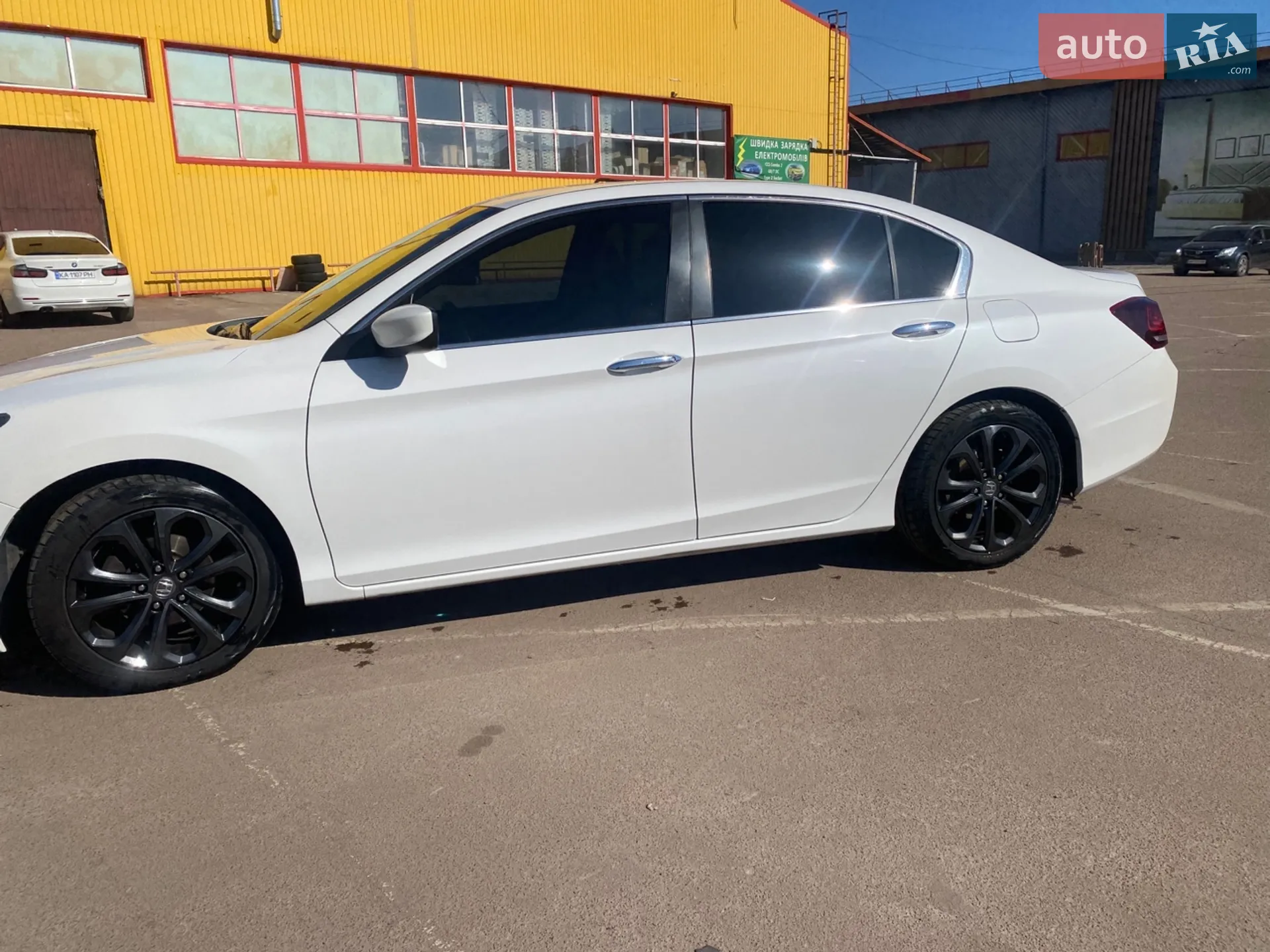 2015 Honda Accord - мініатюра 3