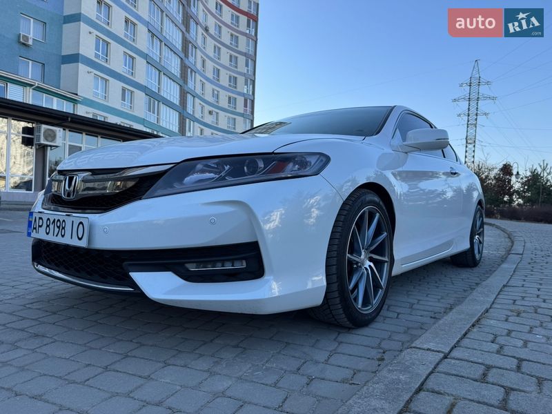 Купе Honda Accord 2015 в Ивано-Франковске