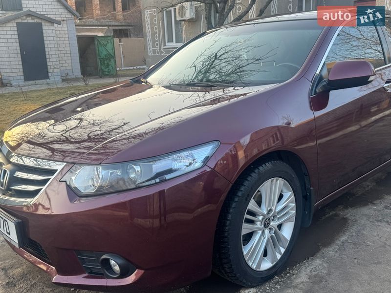 Седан Honda Accord 2011 в Петриковке