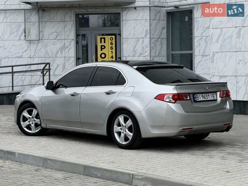 Седан Honda Accord 2008 в Полтаве