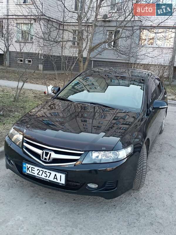 Седан Honda Accord 2006 в Кривом Роге