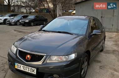 Седан Honda Accord 2004 в Киеве