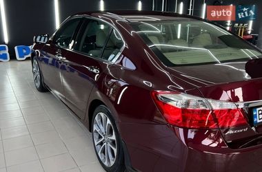 Седан Honda Accord 2013 в Николаеве