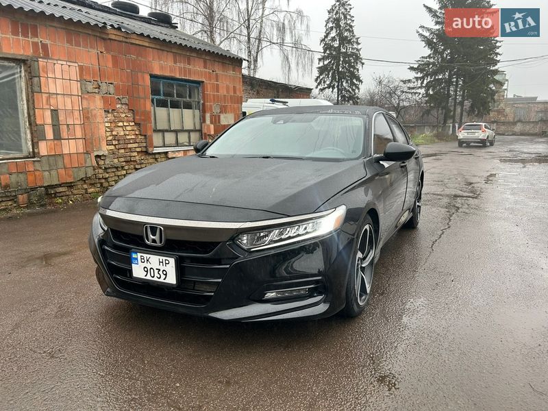 Седан Honda Accord 2020 в Луцке фото 2 Седан Honda Accord 2020 в Луцке
