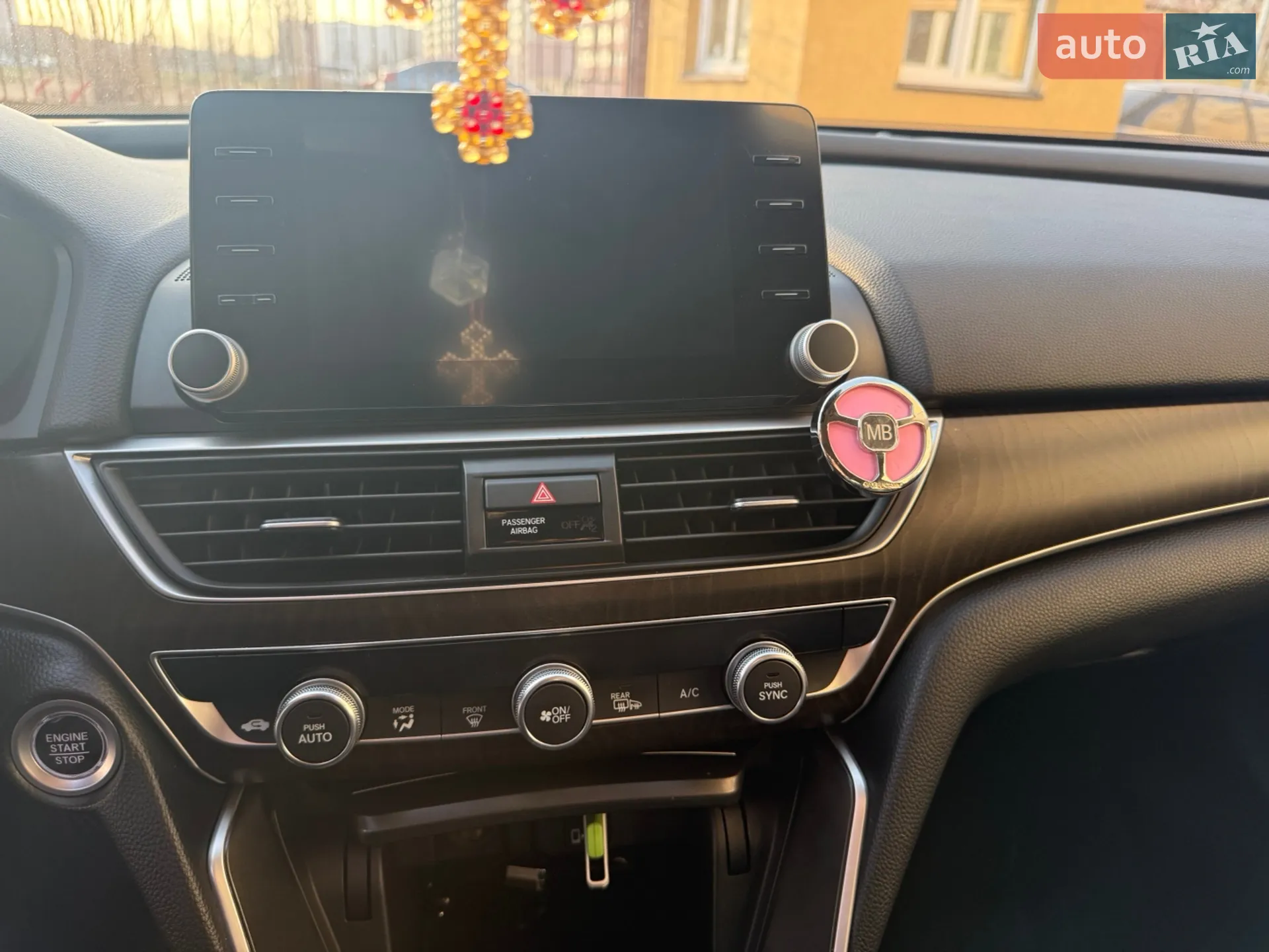 2019 Honda Accord - мініатюра 18