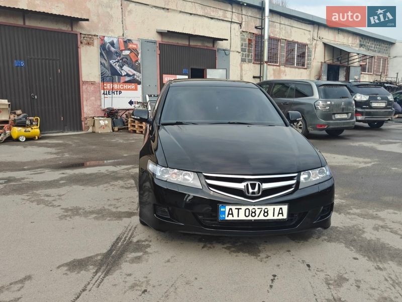 Седан Honda Accord 2006 в Калуші