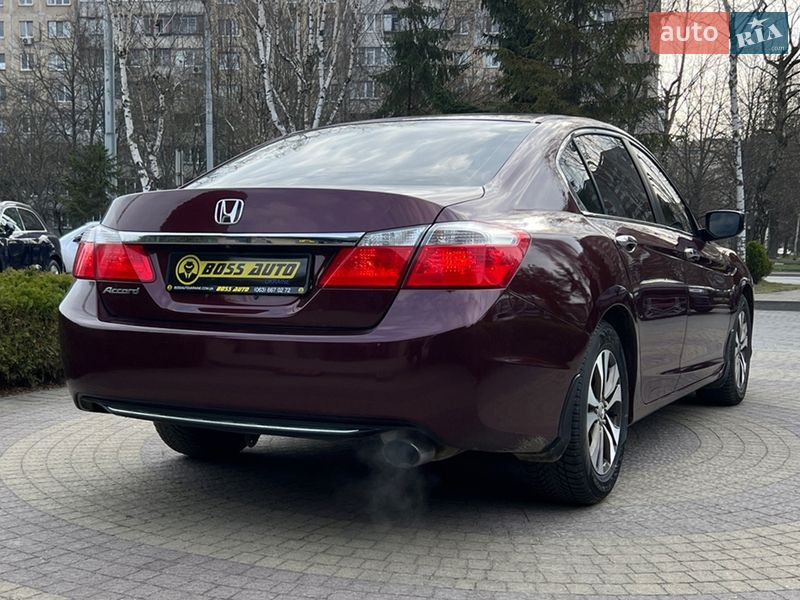 Седан Honda Accord 2014 в Львове