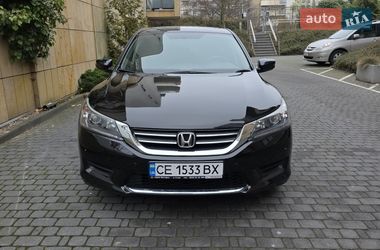 Седан Honda Accord 2015 в Черновцах