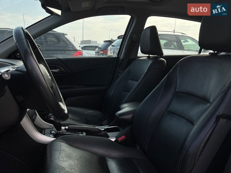Седан Honda Accord 2014 в Львове