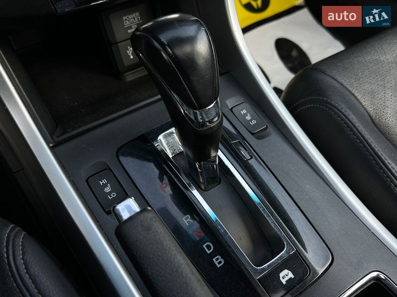 Седан Honda Accord 2014 в Львове