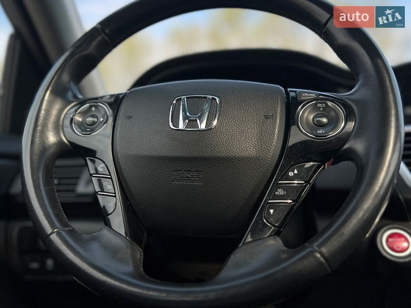 Седан Honda Accord 2014 в Львове