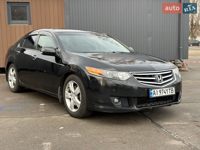 Седан Honda Accord 2008 в Киеве