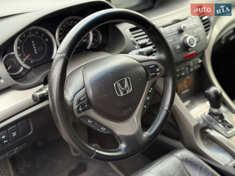 Седан Honda Accord 2008 в Киеве