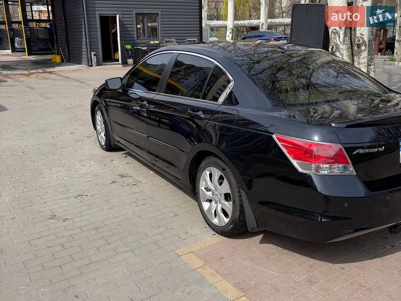 Седан Honda Accord 2008 в Днепре