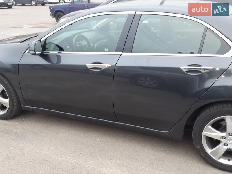 Седан Honda Accord 2012 в Львове