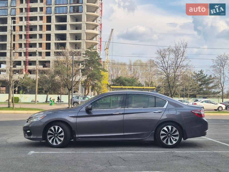 Седан Honda Accord 2016 в Днепре