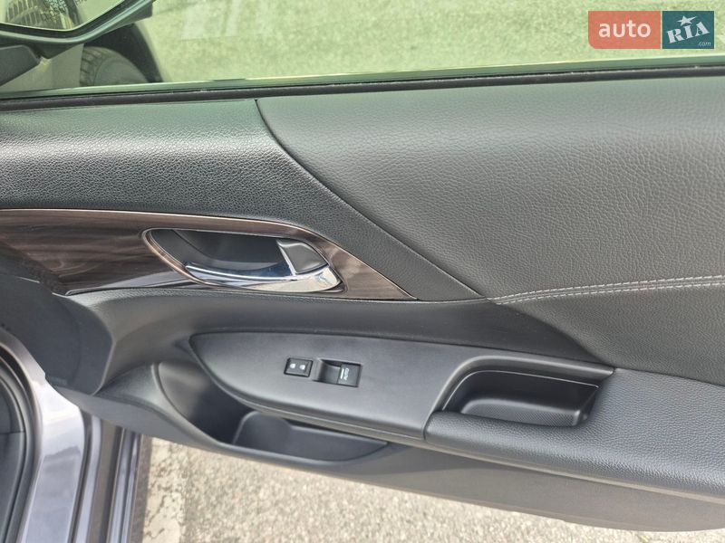 Седан Honda Accord 2016 в Днепре
