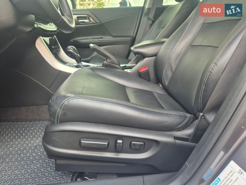 Седан Honda Accord 2016 в Днепре